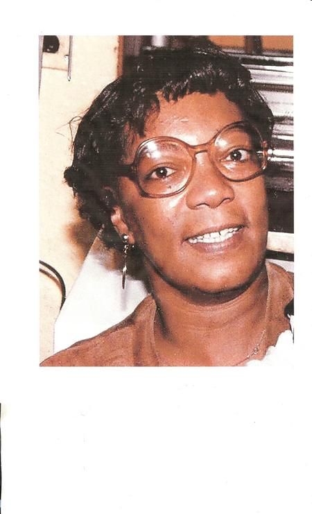Mae Mackey Obituary